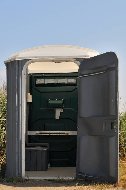 Best Sanitation services for porta potties  in Niles, MI